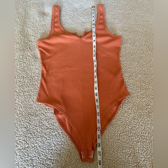 🌸 Gaze 🌸 burnt orange bodysuit - Picture 6 of 7
